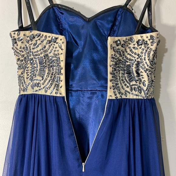 Milano Formals Long Navy Chiffon Crystal Embellished Prom Dress Gown size 2 - Picture 14 of 17